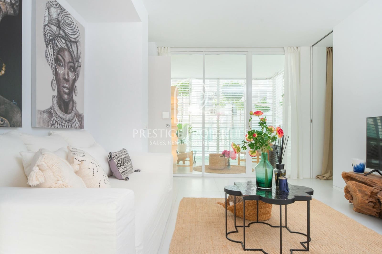 2 slaapkamer Flat te koop in Ibiza dorp met zwembad garage - € 750.000 (Ref: 7877403)