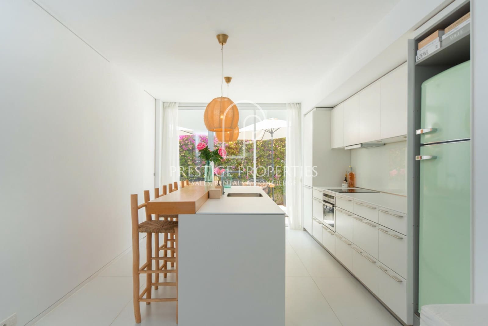 2 slaapkamer Flat te koop in Ibiza dorp met zwembad garage - € 750.000 (Ref: 7877403)