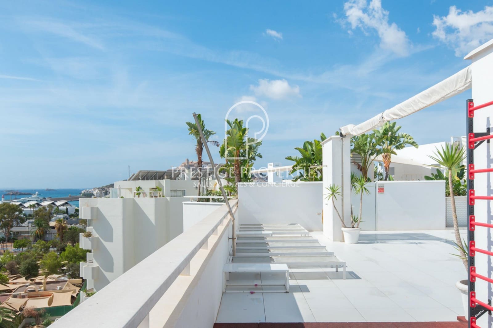 2 slaapkamer Flat te koop in Ibiza dorp met zwembad garage - € 750.000 (Ref: 7877403)