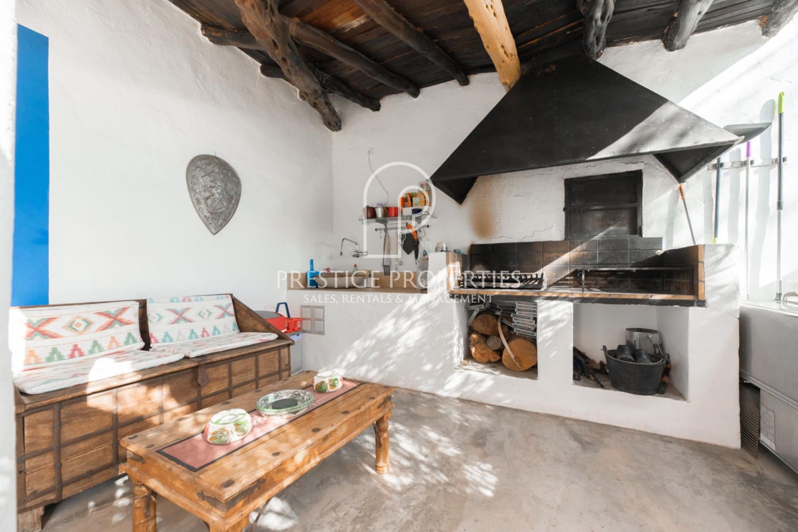 4 soveværelse Finca/Landehus til salg i Sant Joan de Labritja med swimmingpool garage - € 2.190.000 (Ref: 7921564)