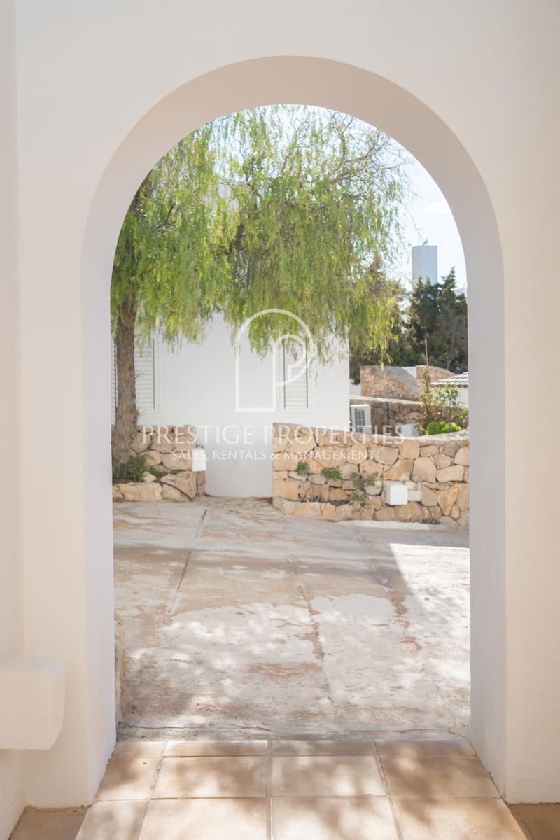 4 sypialnia Willa na sprzedaż w San Jose / Sant Josep de Sa Talaia z basenem - 1 850 000 € (Ref: 7975973)