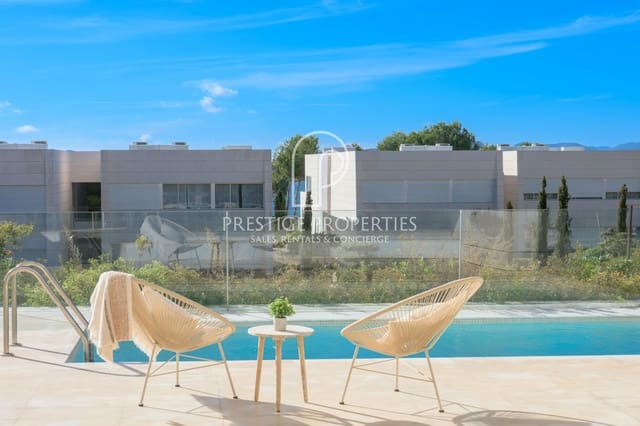 3 Zimmer Apartment zu verkaufen in Santa Eulalia / Santa Eularia mit Pool - 2.975.000 € (Ref: 8034777)