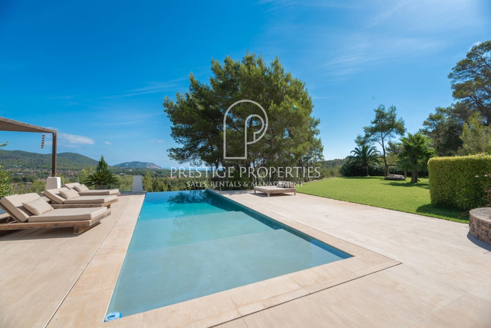 7 Zimmer Villa zu verkaufen in Santa Eulalia / Santa Eularia mit Pool Garage - 5.400.000 € (Ref: 8113278)