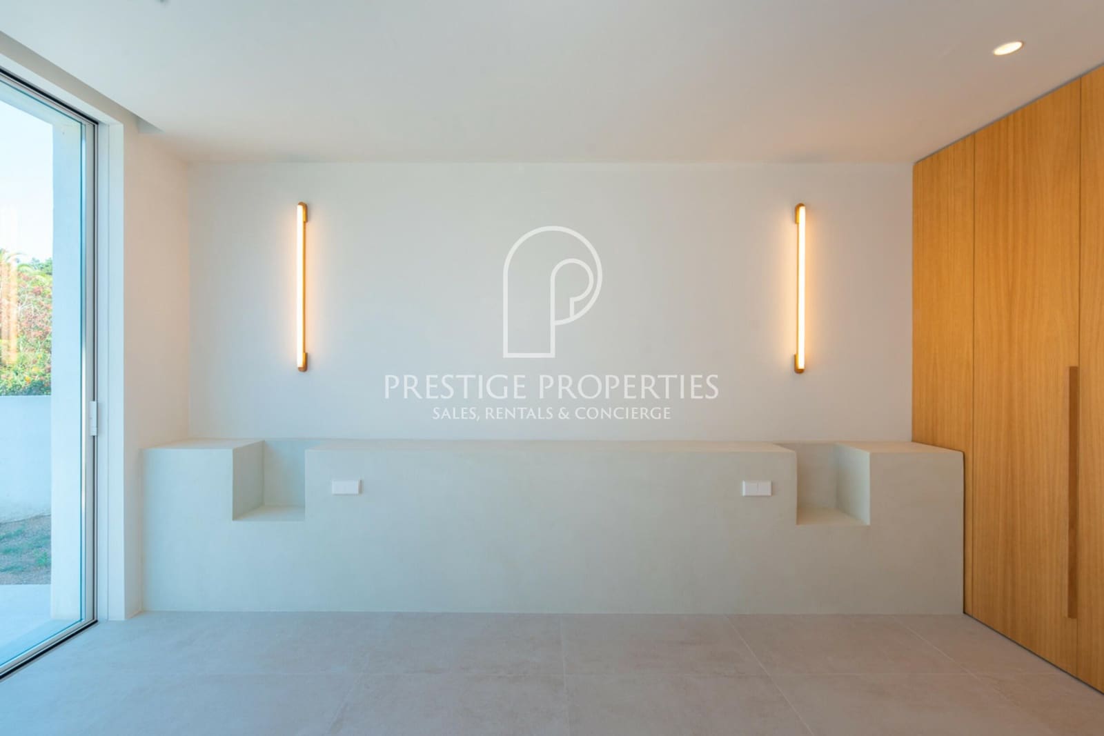 6 bedroom Villa for sale in Santa Eulalia / Santa Eularia with pool garage - € 3,400,000 (Ref: 8113280)