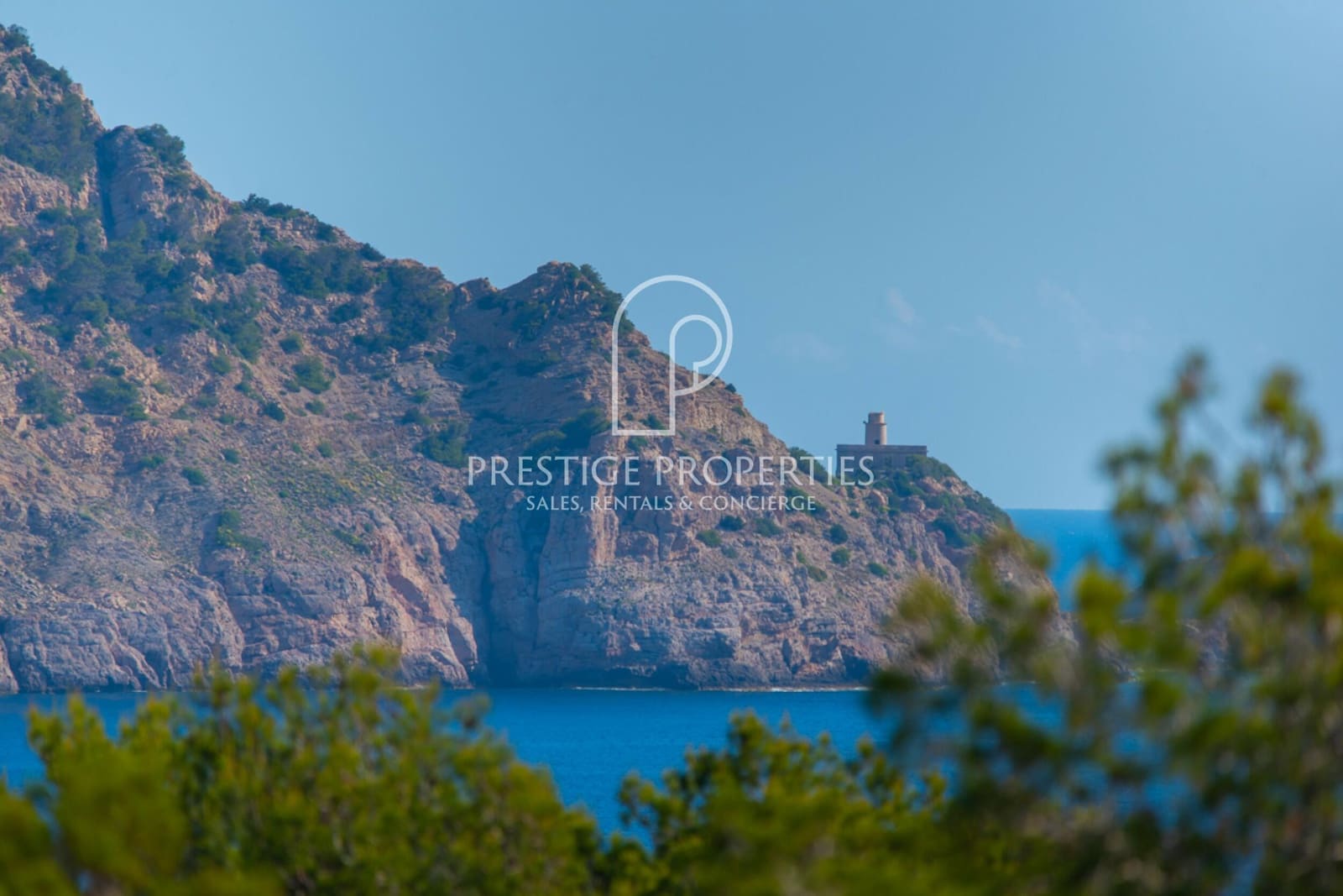 6 bedroom Villa for sale in Santa Eulalia / Santa Eularia with pool garage - € 3,400,000 (Ref: 8113280)