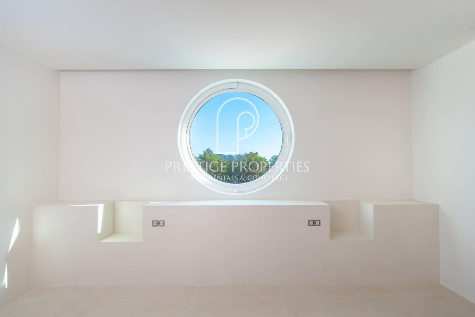 6 bedroom Villa for sale in Santa Eulalia / Santa Eularia with pool garage - € 3,400,000 (Ref: 8113280)