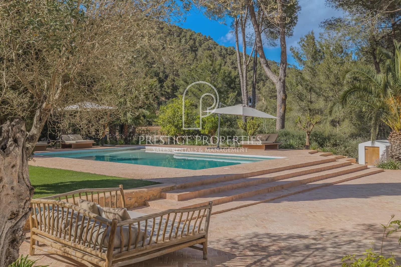 5 soveværelse Finca/Landehus til salg i San Jose / Sant Josep de Sa Talaia med swimmingpool garage - € 4.500.000 (Ref: 8115356)