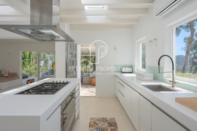 4 slaapkamer Villa te koop in San Jose / Sant Josep de Sa Talaia met zwembad garage - € 2.975.000 (Ref: 8200912)