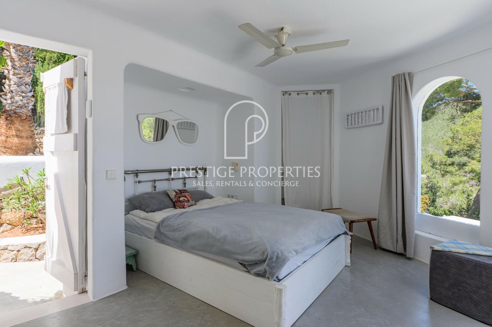 4 slaapkamer Villa te koop in San Jose / Sant Josep de Sa Talaia met zwembad garage - € 2.975.000 (Ref: 8200912)