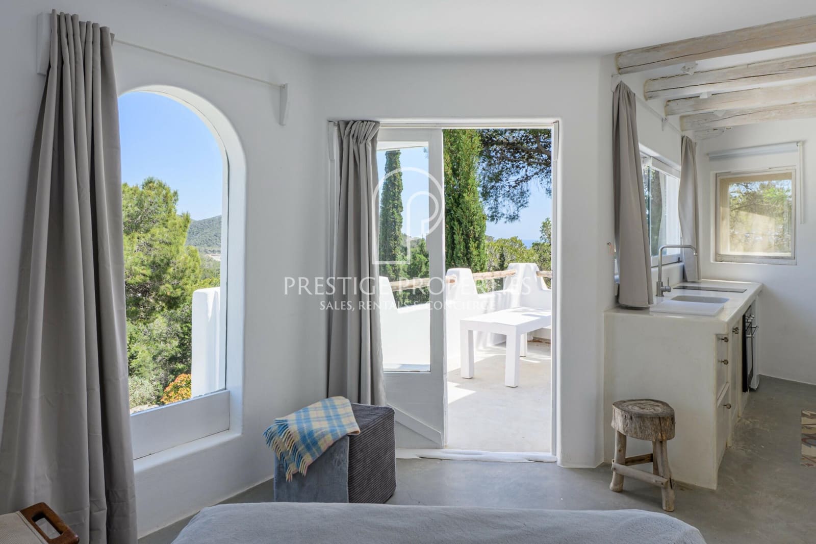 4 slaapkamer Villa te koop in San Jose / Sant Josep de Sa Talaia met zwembad garage - € 2.975.000 (Ref: 8200912)