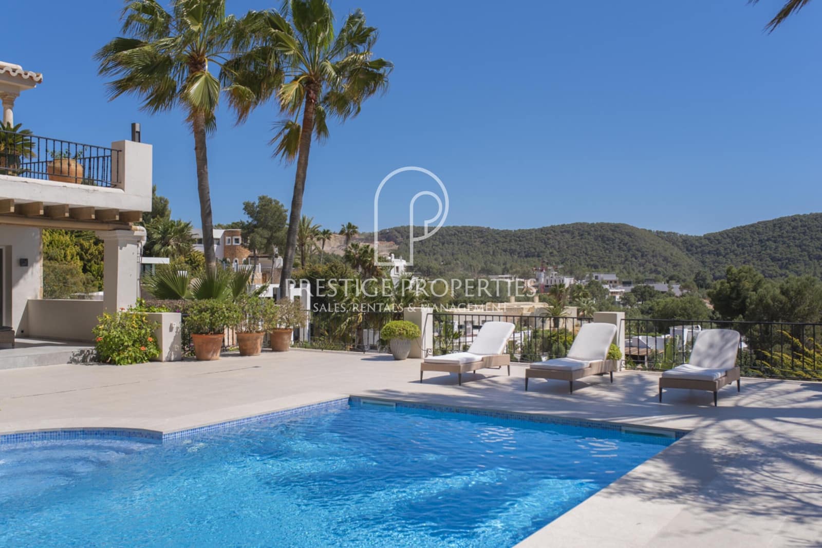 3 makuuhuone Huvila myytävänä paikassa Santa Eulalia / Santa Eularia mukana uima-altaan - 3 950 000 € (Ref: 8321625)