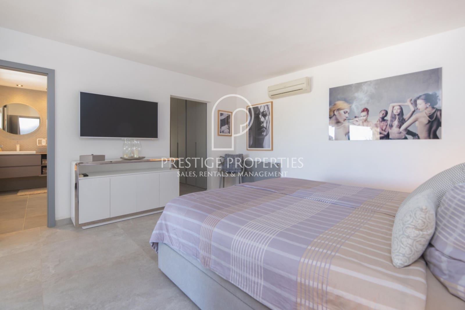 3 makuuhuone Huvila myytävänä paikassa Santa Eulalia / Santa Eularia mukana uima-altaan - 3 950 000 € (Ref: 8321625)