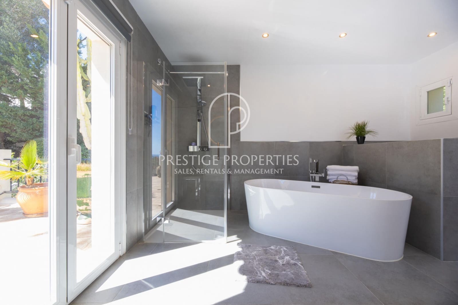 3 makuuhuone Huvila myytävänä paikassa Santa Eulalia / Santa Eularia mukana uima-altaan - 3 950 000 € (Ref: 8321625)