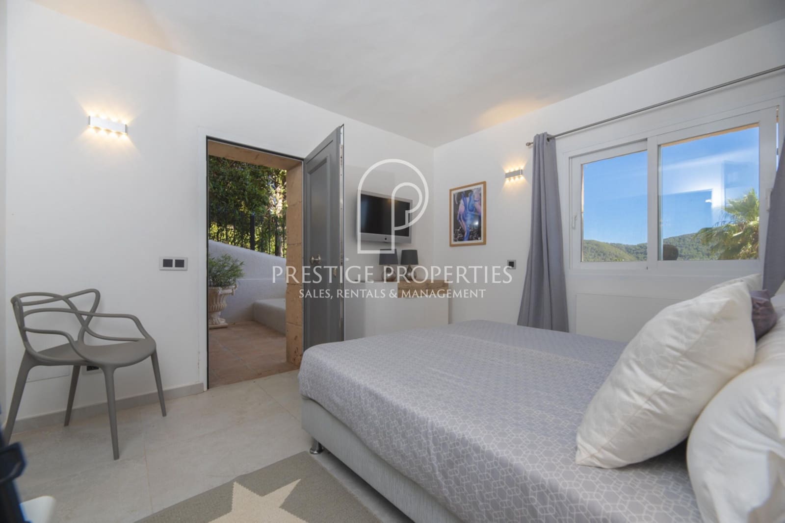 3 makuuhuone Huvila myytävänä paikassa Santa Eulalia / Santa Eularia mukana uima-altaan - 3 950 000 € (Ref: 8321625)