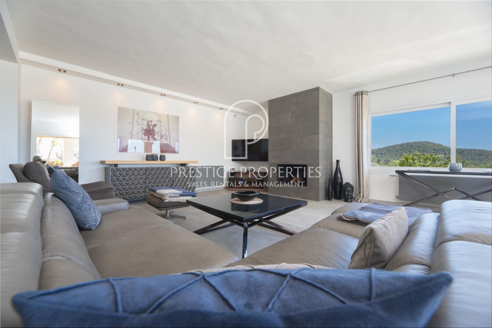 3 makuuhuone Huvila myytävänä paikassa Santa Eulalia / Santa Eularia mukana uima-altaan - 3 950 000 € (Ref: 8321625)