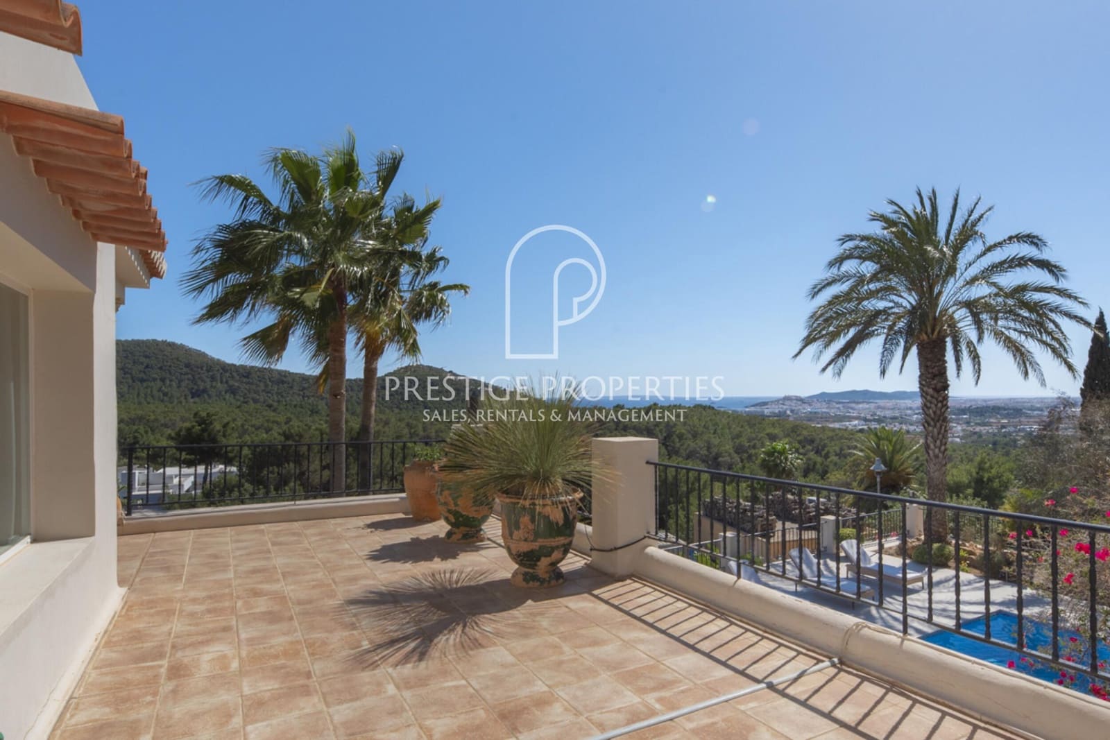 3 makuuhuone Huvila myytävänä paikassa Santa Eulalia / Santa Eularia mukana uima-altaan - 3 950 000 € (Ref: 8321625)