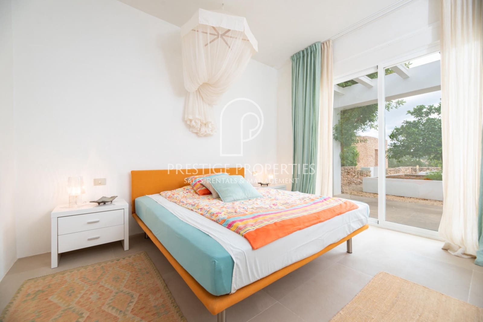 5 soveværelse Finca/Landehus til salg i Sant Antoni de Portmany med swimmingpool garage - € 4.940.000 (Ref: 8390093)