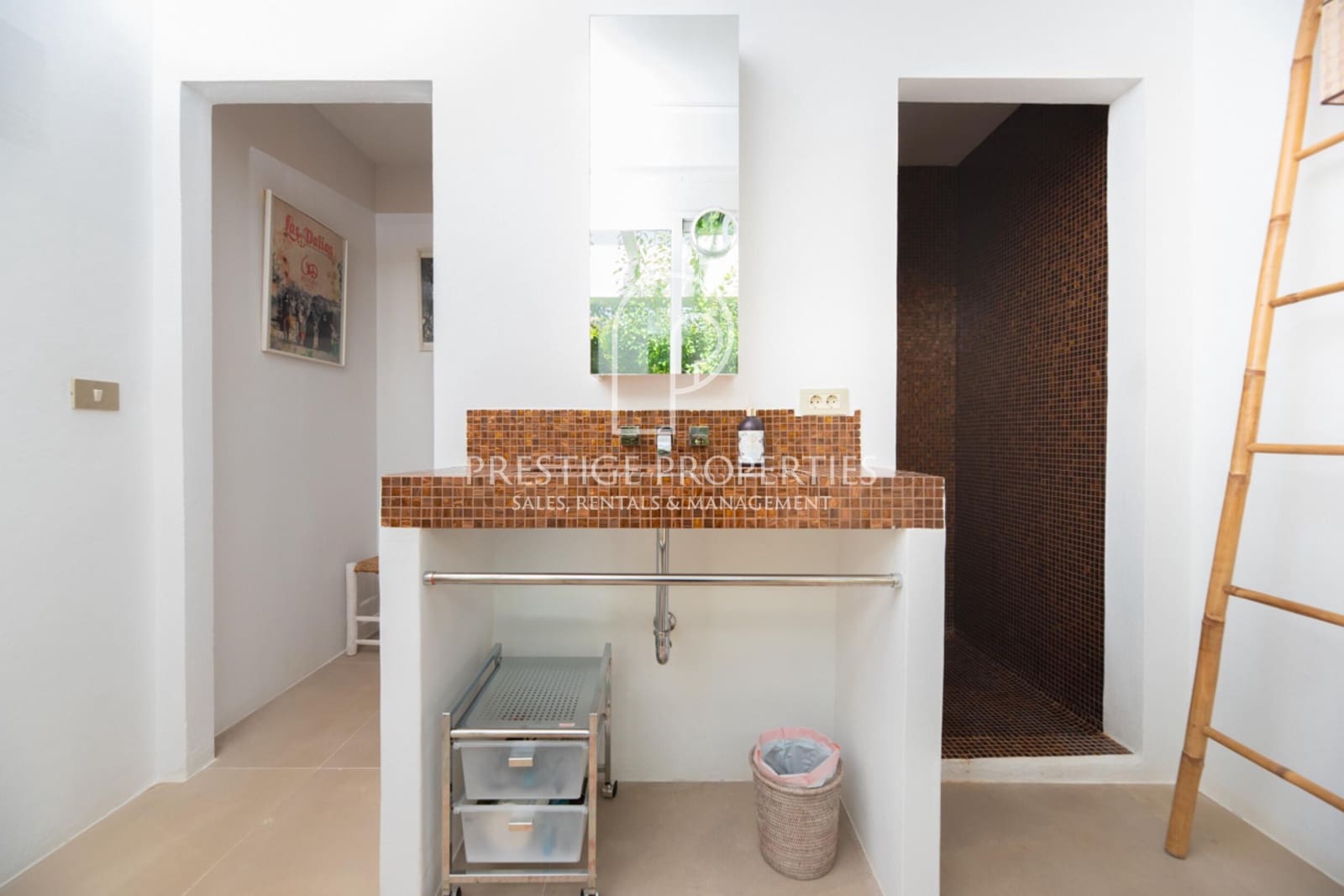 5 soveværelse Finca/Landehus til salg i Sant Antoni de Portmany med swimmingpool garage - € 4.940.000 (Ref: 8390093)