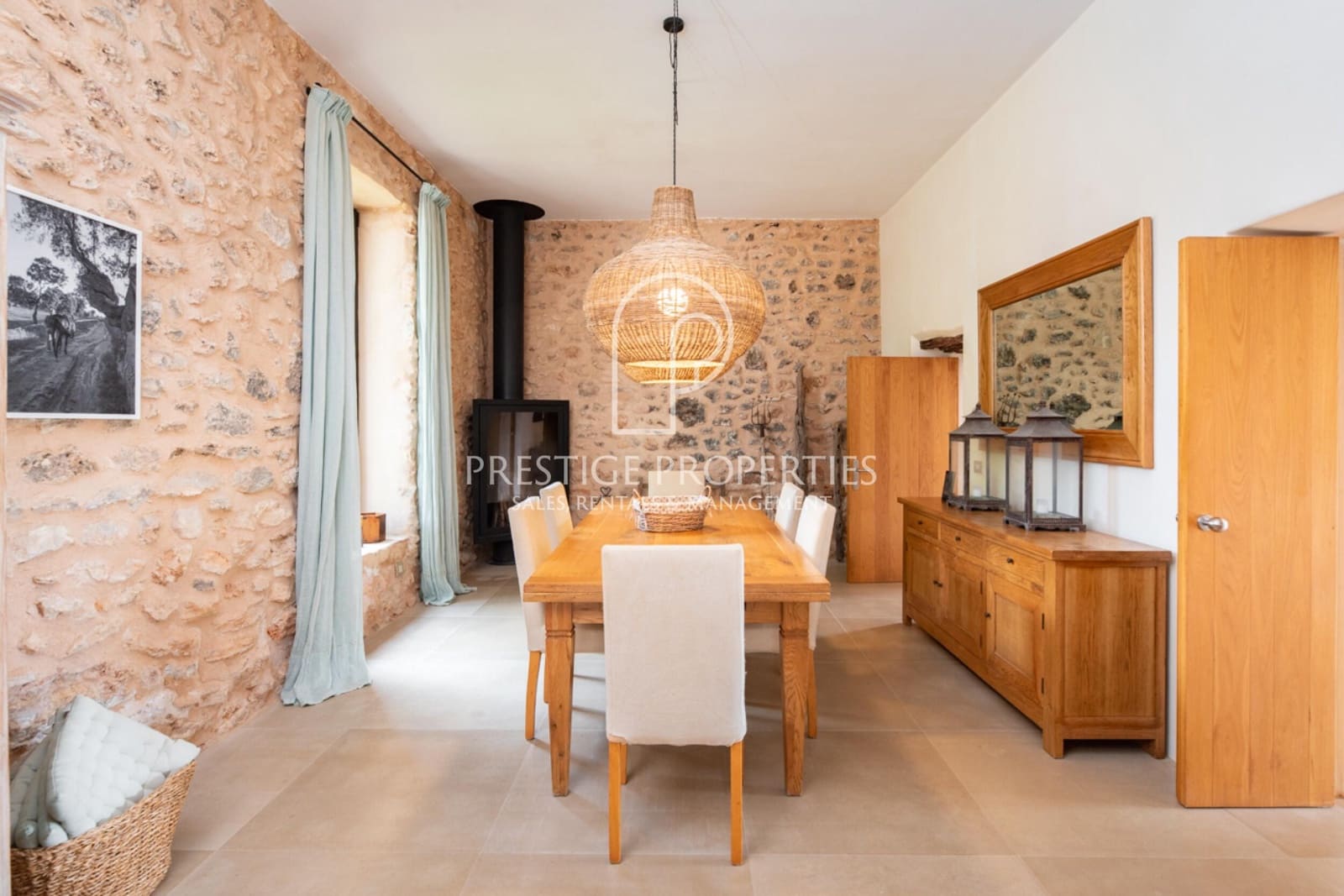 5 soveværelse Finca/Landehus til salg i Sant Antoni de Portmany med swimmingpool garage - € 4.940.000 (Ref: 8390093)