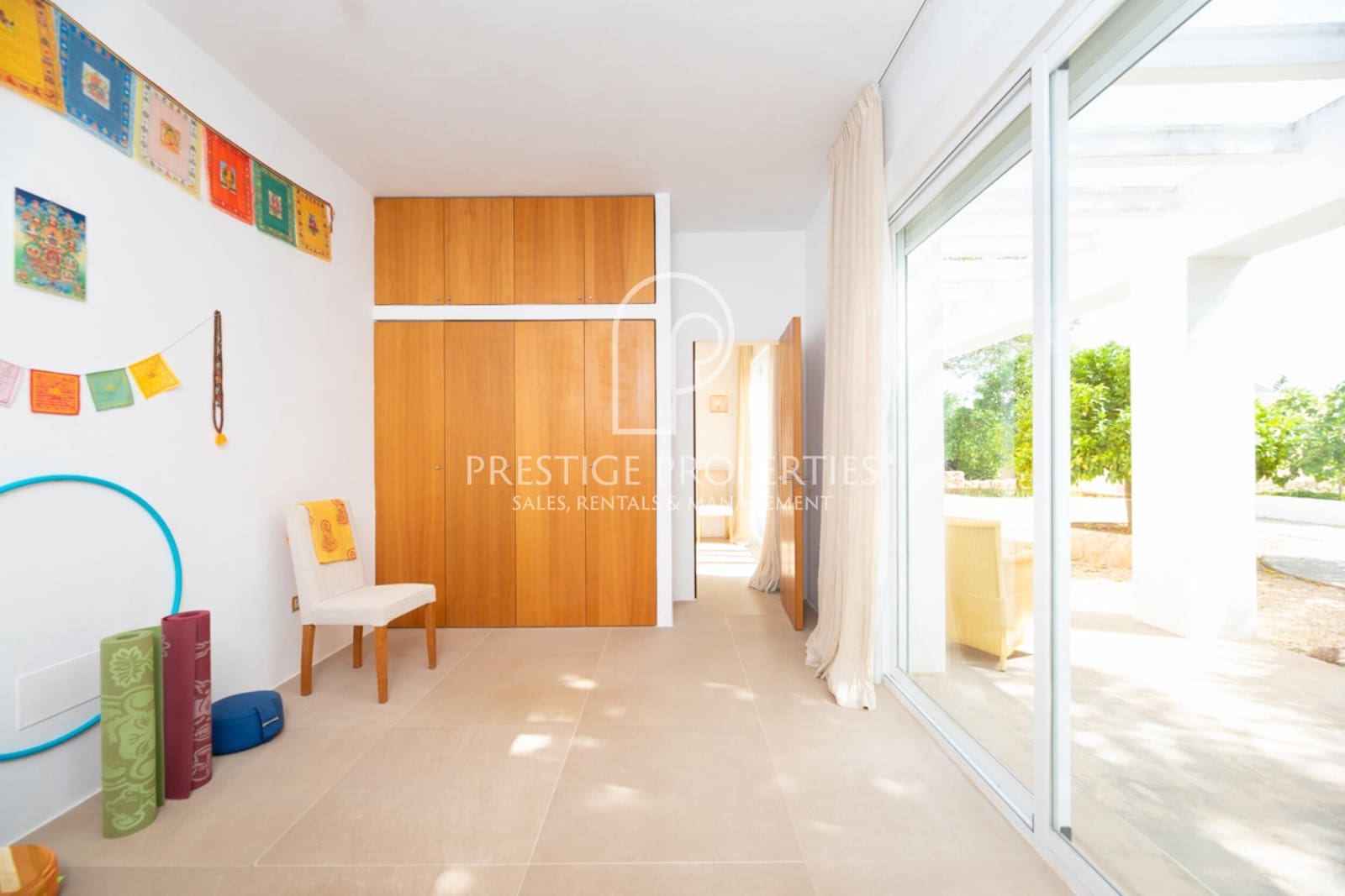 5 soveværelse Finca/Landehus til salg i Sant Antoni de Portmany med swimmingpool garage - € 4.940.000 (Ref: 8390093)