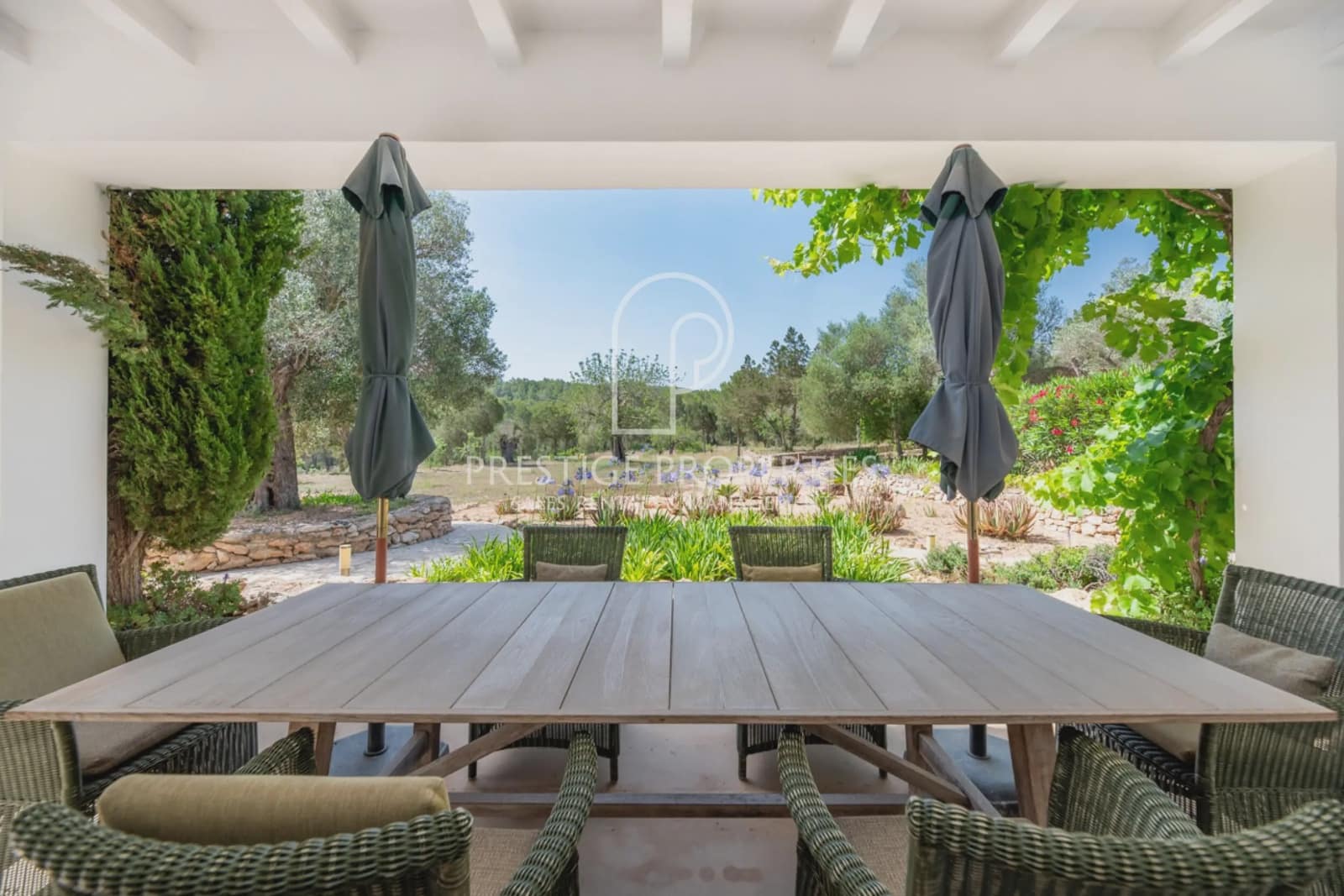 5 soveværelse Finca/Landehus til salg i Sant Antoni de Portmany med swimmingpool garage - € 4.940.000 (Ref: 8390093)