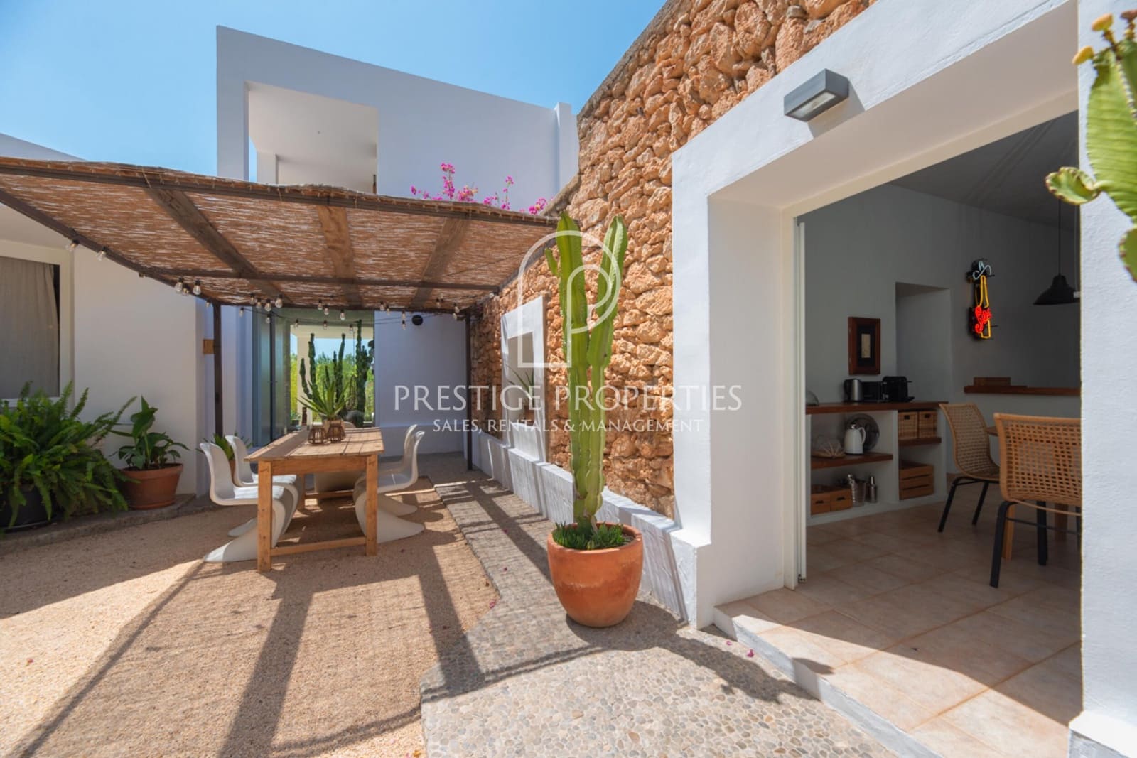 7 soveværelse Finca/Landehus til salg i Santa Eulalia / Santa Eularia med swimmingpool - € 5.750.000 (Ref: 8447575)