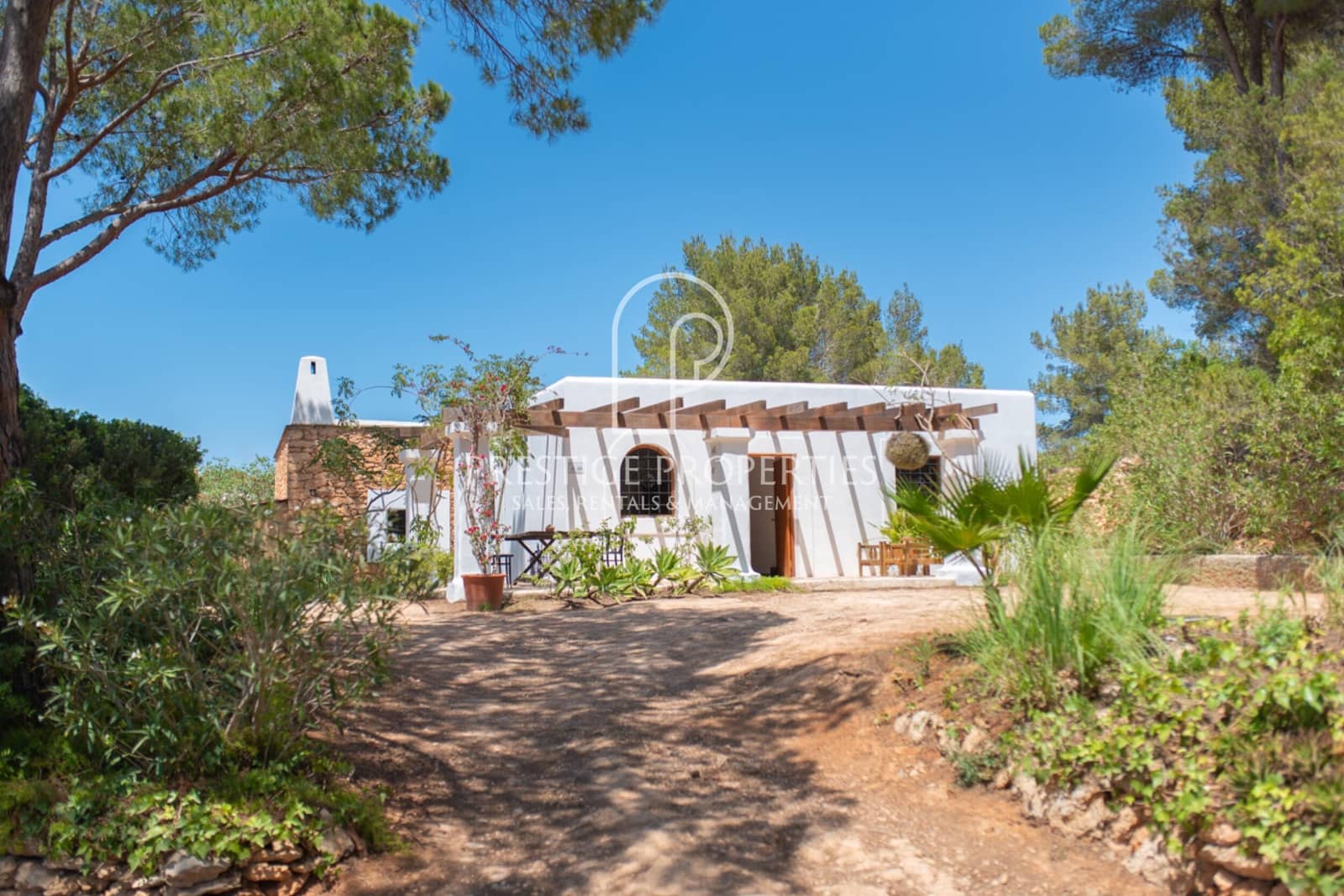 7 soveværelse Finca/Landehus til salg i Santa Eulalia / Santa Eularia med swimmingpool - € 5.750.000 (Ref: 8447575)
