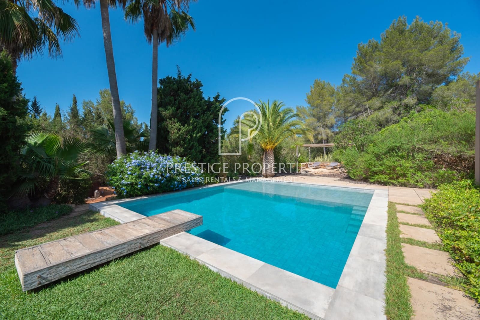 7 soveværelse Finca/Landehus til salg i Santa Eulalia / Santa Eularia med swimmingpool - € 5.750.000 (Ref: 8447575)
