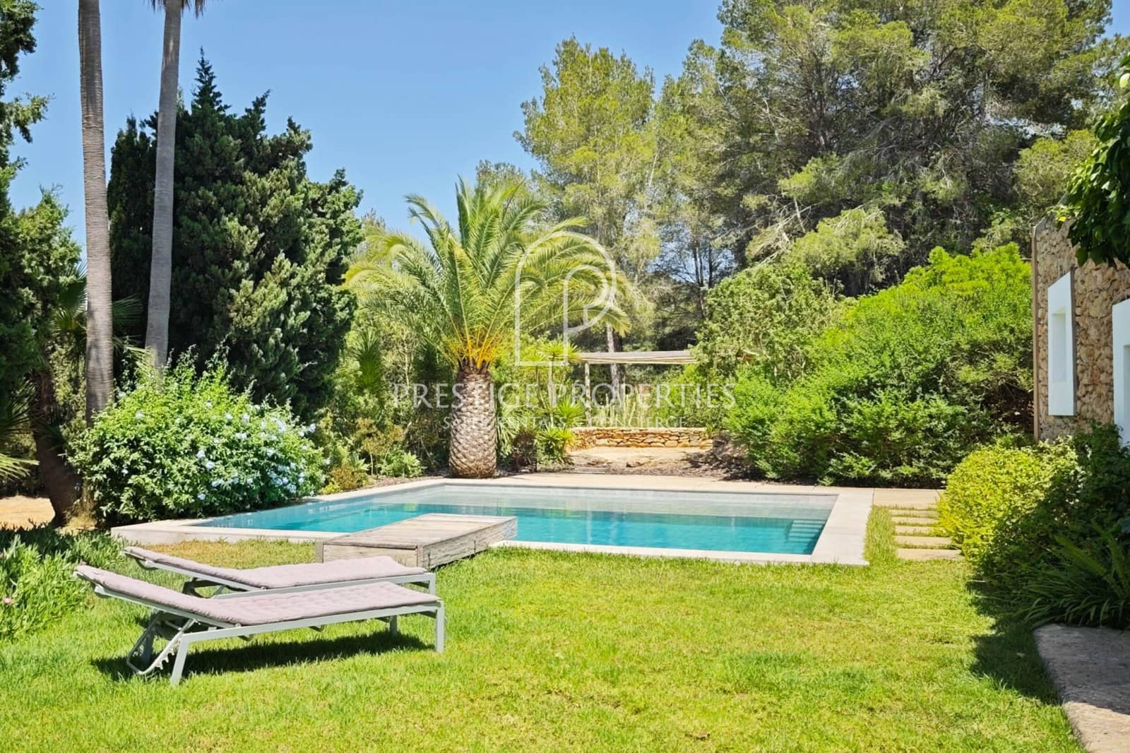 Finca/Casa Rural de 7 habitaciones en Santa Eulalia / Santa Eularia en venta con piscina - 4.950.000 € (Ref: 8447575)