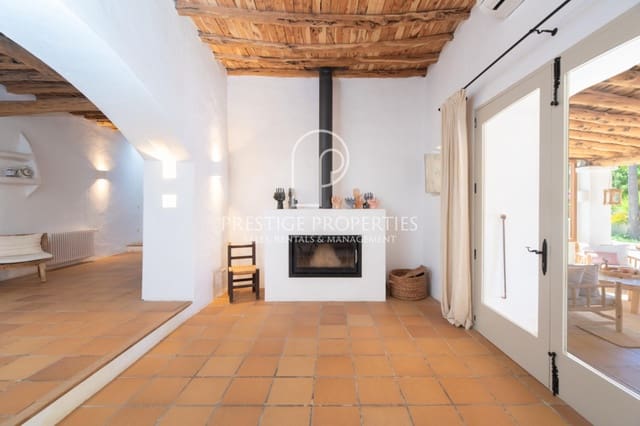 8 slaapkamer Finca/Landhuis te koop in Puig de'n Valls, Santa Eulalia / Santa Eularia met zwembad garage - € 6.900.000 (Ref: 8447576)