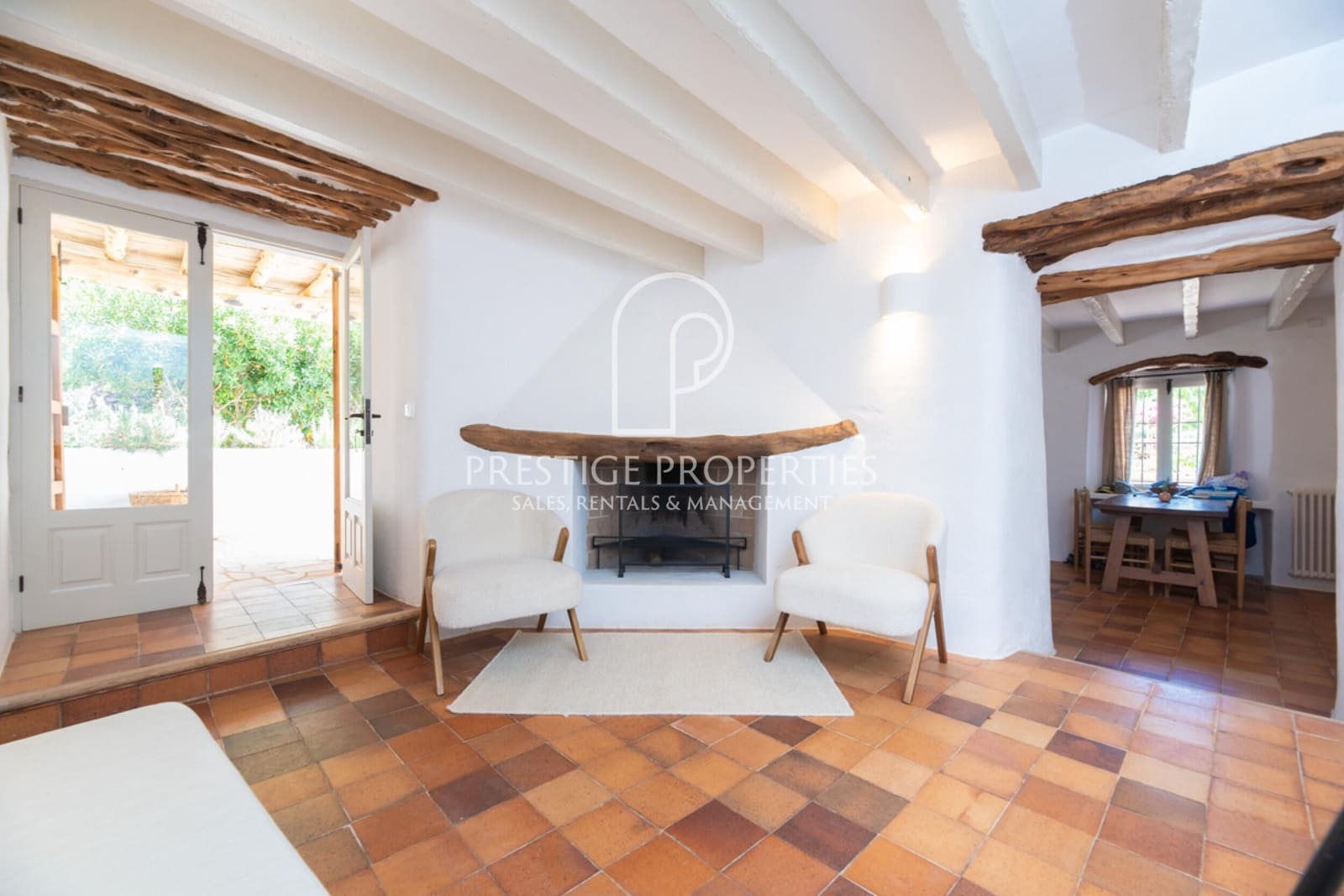 8 soveværelse Finca/Landehus til salg i Santa Eulalia / Santa Eularia med swimmingpool garage - € 6.900.000 (Ref: 8447576)