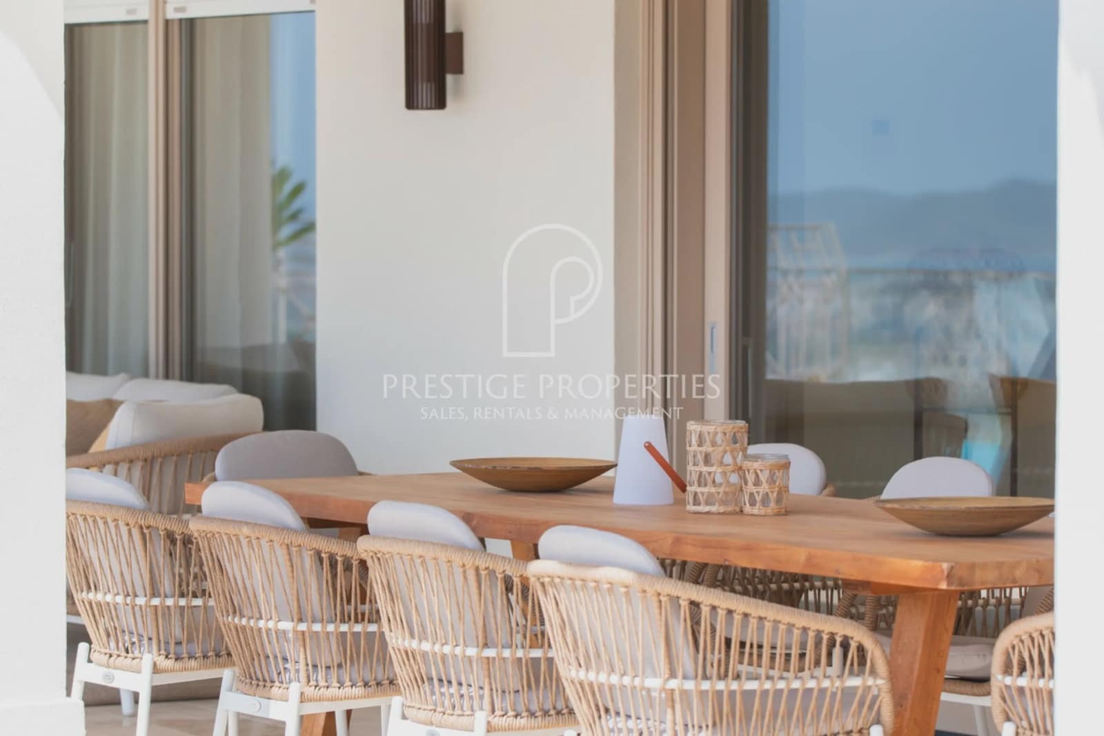 7 slaapkamer Villa te koop in Santa Eulalia / Santa Eularia met zwembad - € 7.900.000 (Ref: 8494548)