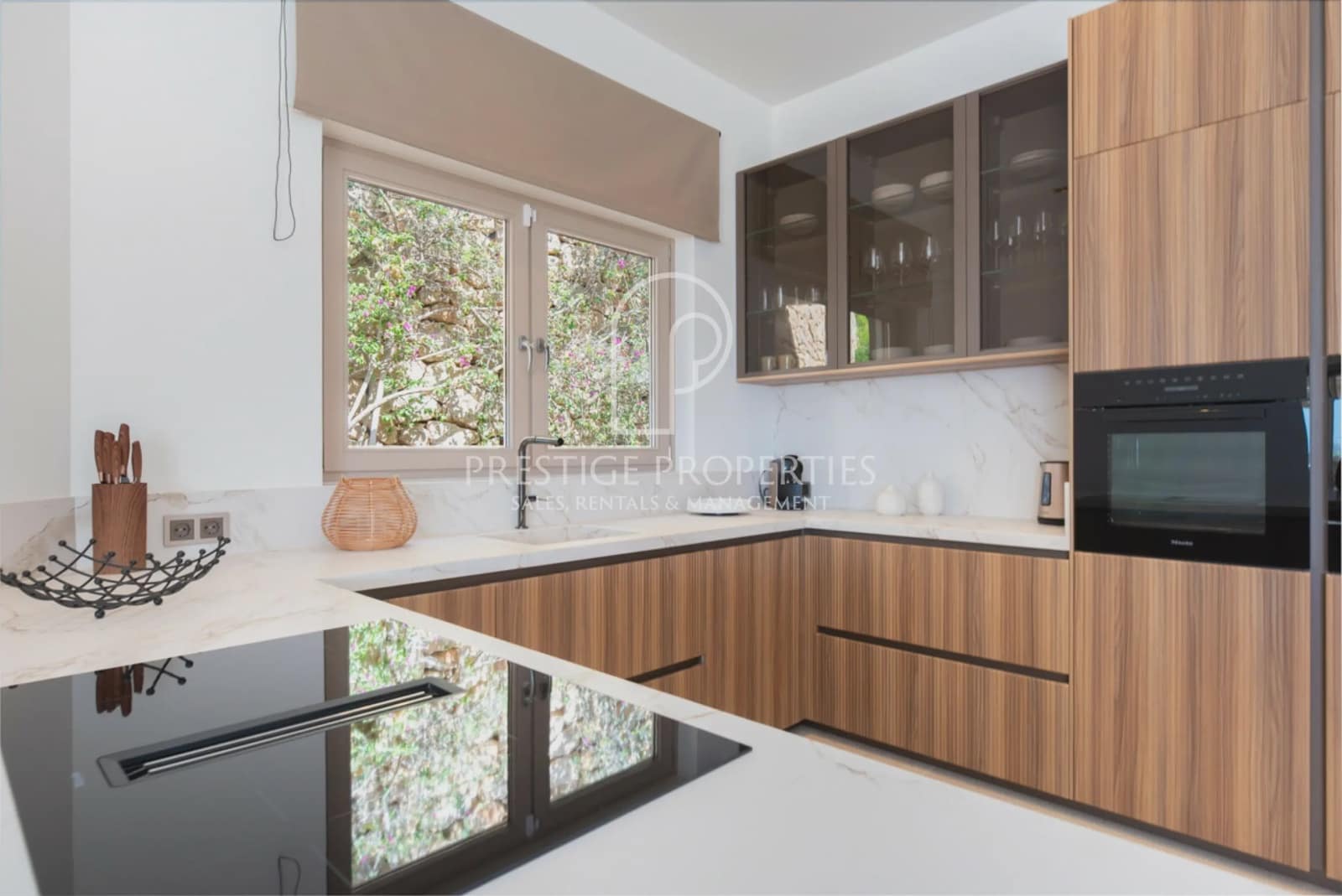 7 slaapkamer Villa te koop in Santa Eulalia / Santa Eularia met zwembad - € 7.900.000 (Ref: 8494548)