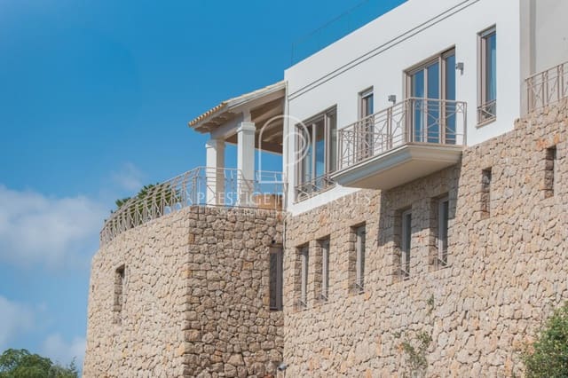 7 slaapkamer Villa te koop in Santa Eulalia / Santa Eularia met zwembad - € 7.900.000 (Ref: 8494548)