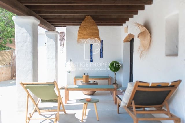 5 bedroom Finca/Country House for sale in Sant Antoni de Portmany with pool - € 2,950,000 (Ref: 8501280)