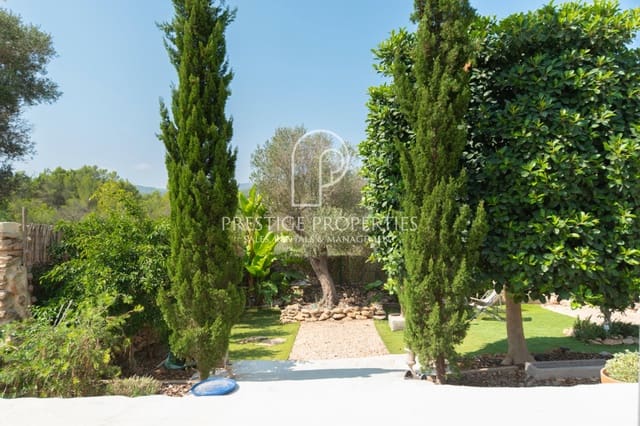 5 bedroom Finca/Country House for sale in Sant Antoni de Portmany with pool - € 2,950,000 (Ref: 8501280)