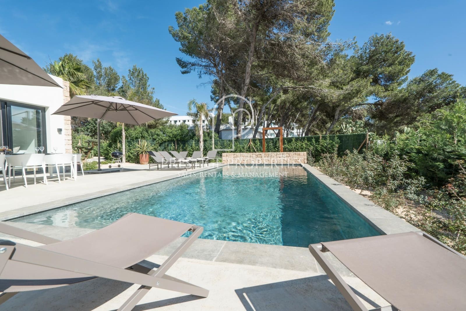 9 bedroom Villa for sale in Santa Eulalia / Santa Eularia with pool garage - € 10,400,000 (Ref: 8526141)