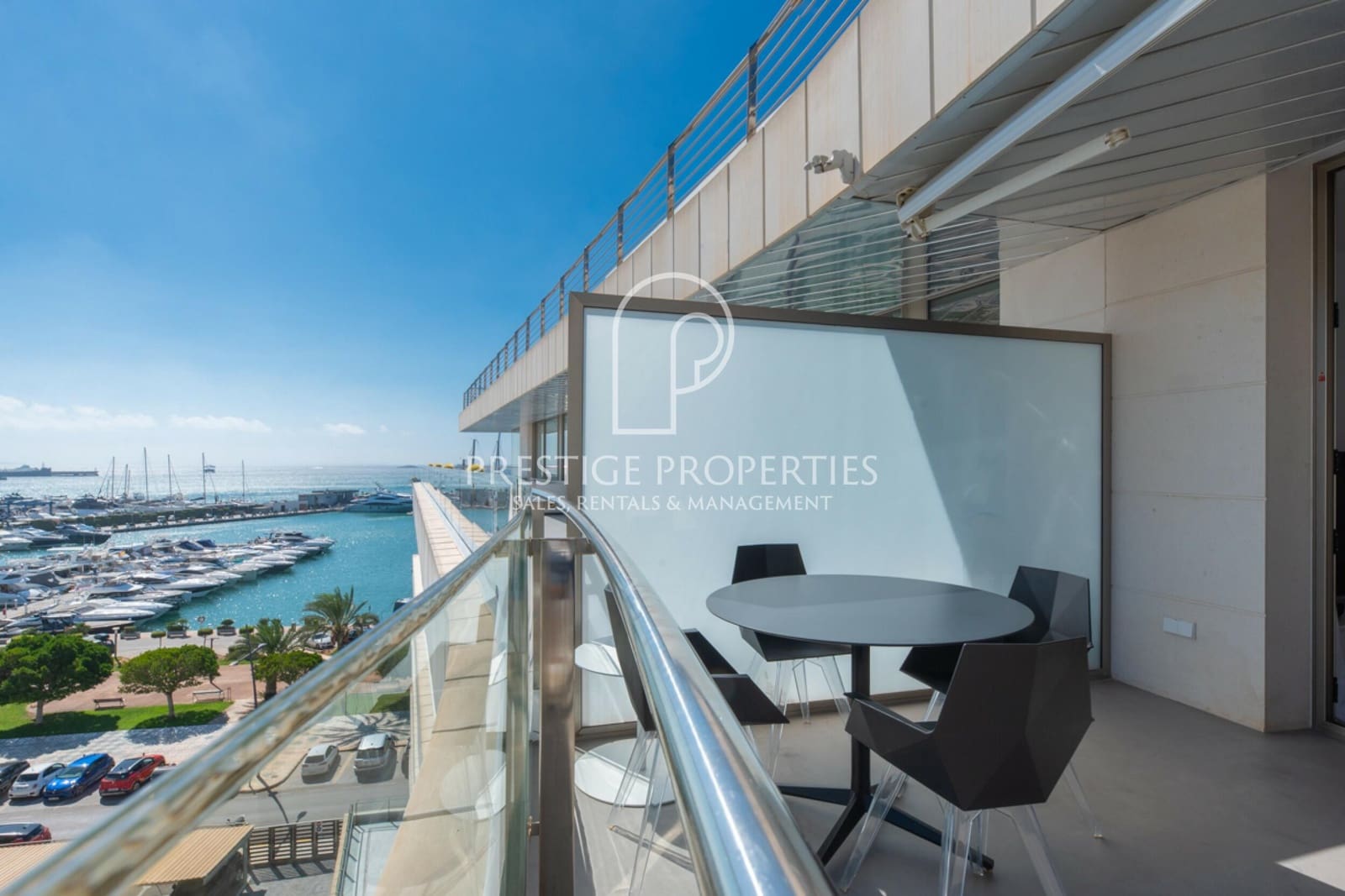 Apartamento de 2 habitaciones en Ibiza / Eivissa ciudad en venta con piscina garaje - 1.450.000 € (Ref: 8571768)