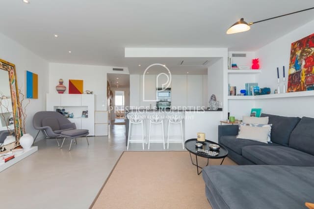 Apartamento de 2 habitaciones en Ibiza / Eivissa ciudad en venta con piscina garaje - 1.450.000 € (Ref: 8571768)