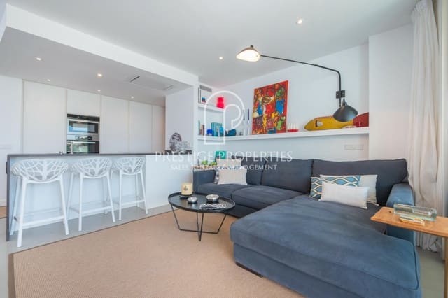 Apartamento de 2 habitaciones en Ibiza / Eivissa ciudad en venta con piscina garaje - 1.450.000 € (Ref: 8571768)