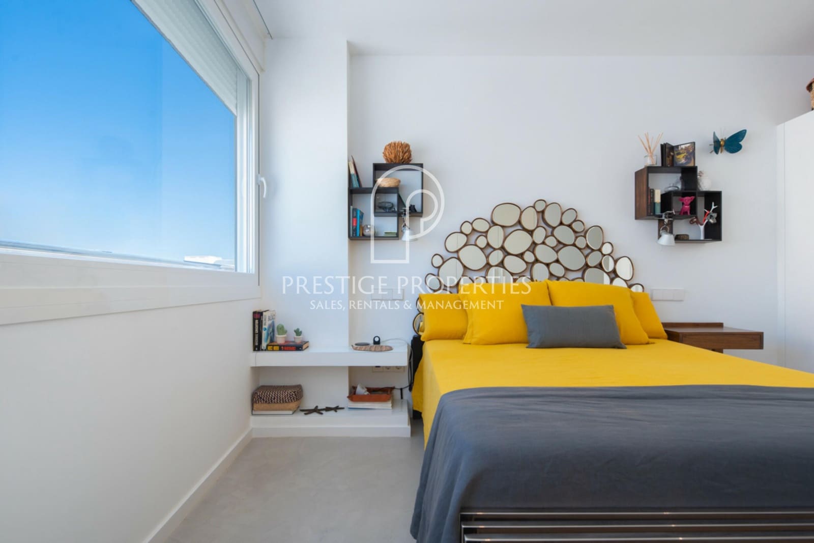 Apartamento de 2 habitaciones en Ibiza / Eivissa ciudad en venta con piscina garaje - 1.450.000 € (Ref: 8571768)
