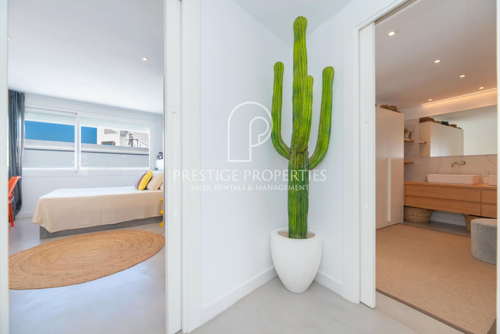 Apartamento de 2 habitaciones en Ibiza / Eivissa ciudad en venta con piscina garaje - 1.450.000 € (Ref: 8571768)