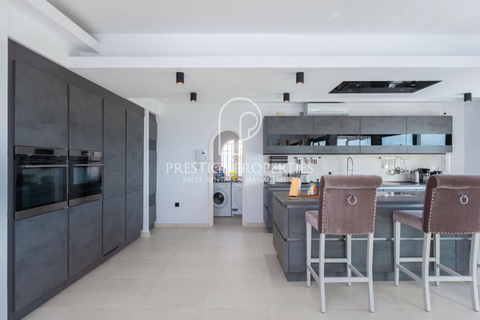 4 sypialnia Willa na sprzedaż w Santa Eulalia / Santa Eularia z basenem - 2 650 000 € (Ref: 8628350)