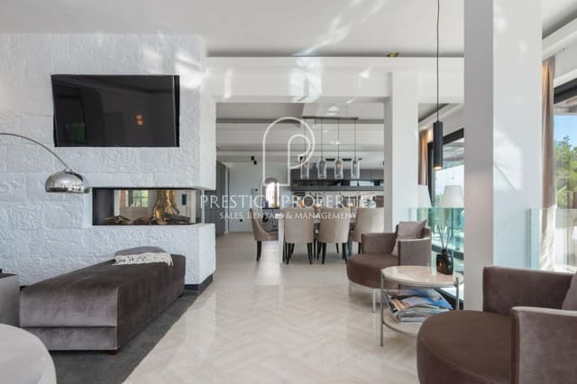 4 sypialnia Willa na sprzedaż w Santa Eulalia / Santa Eularia z basenem - 2 650 000 € (Ref: 8628350)