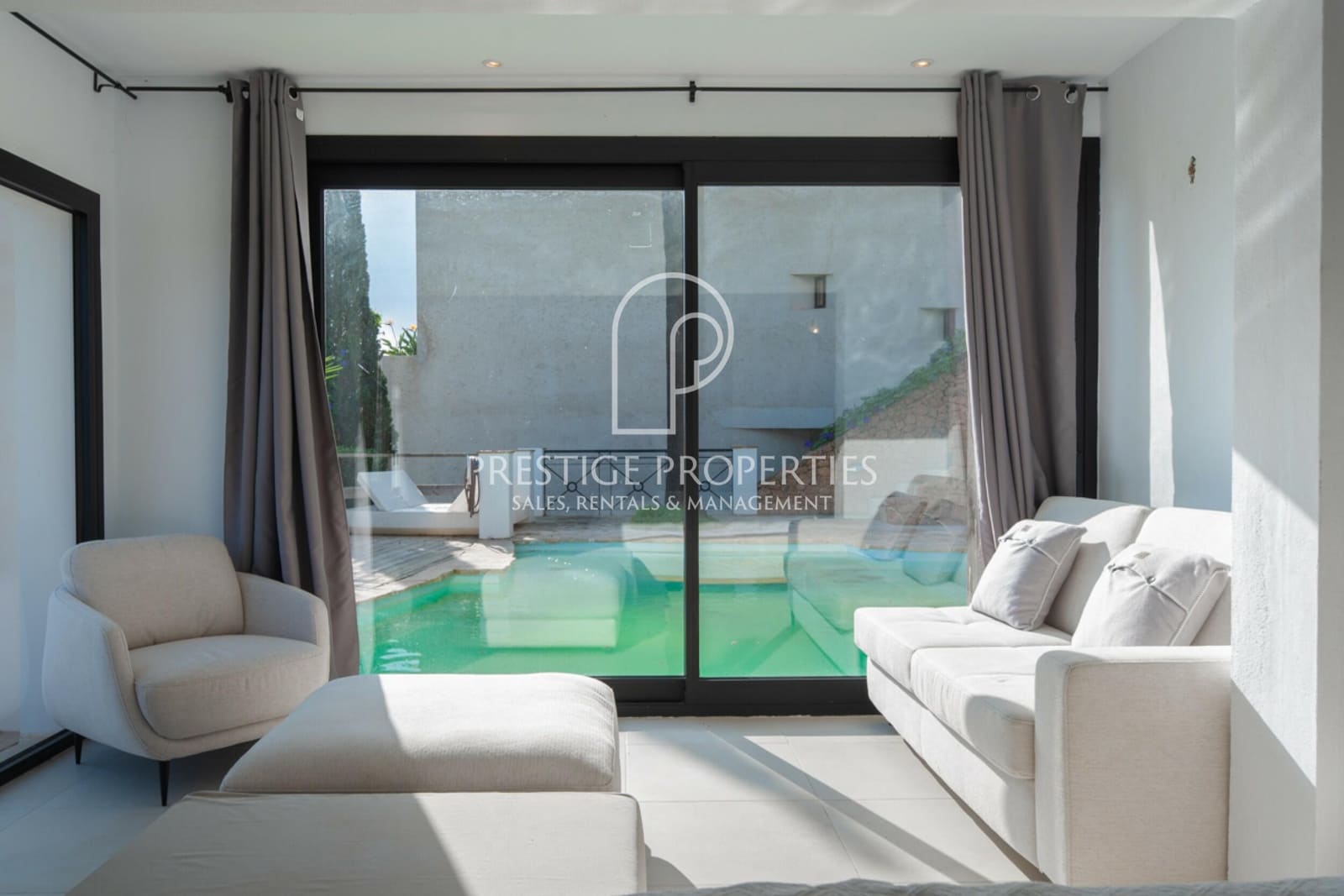 4 sypialnia Willa na sprzedaż w Santa Eulalia / Santa Eularia z basenem - 2 650 000 € (Ref: 8628350)