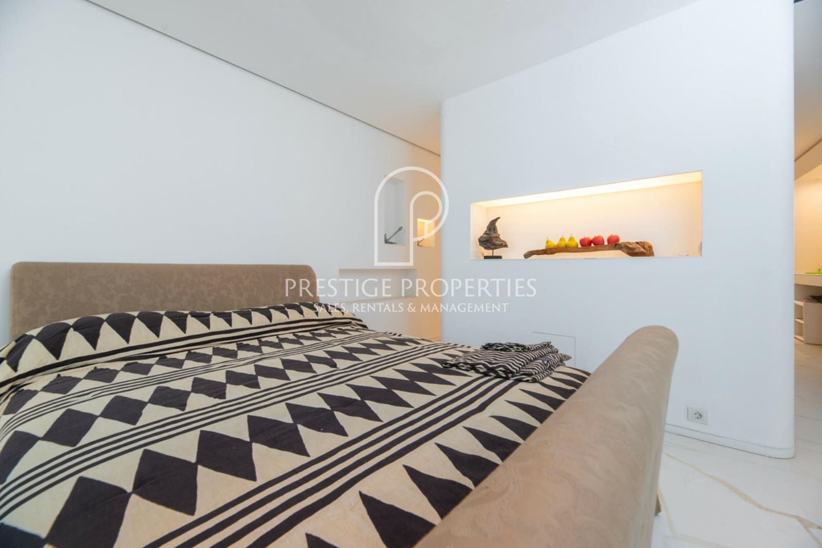 2 bedroom Apartment for sale in Ibiza / Eivissa town with pool garage - € 1,400,000 (Ref: 8655759)