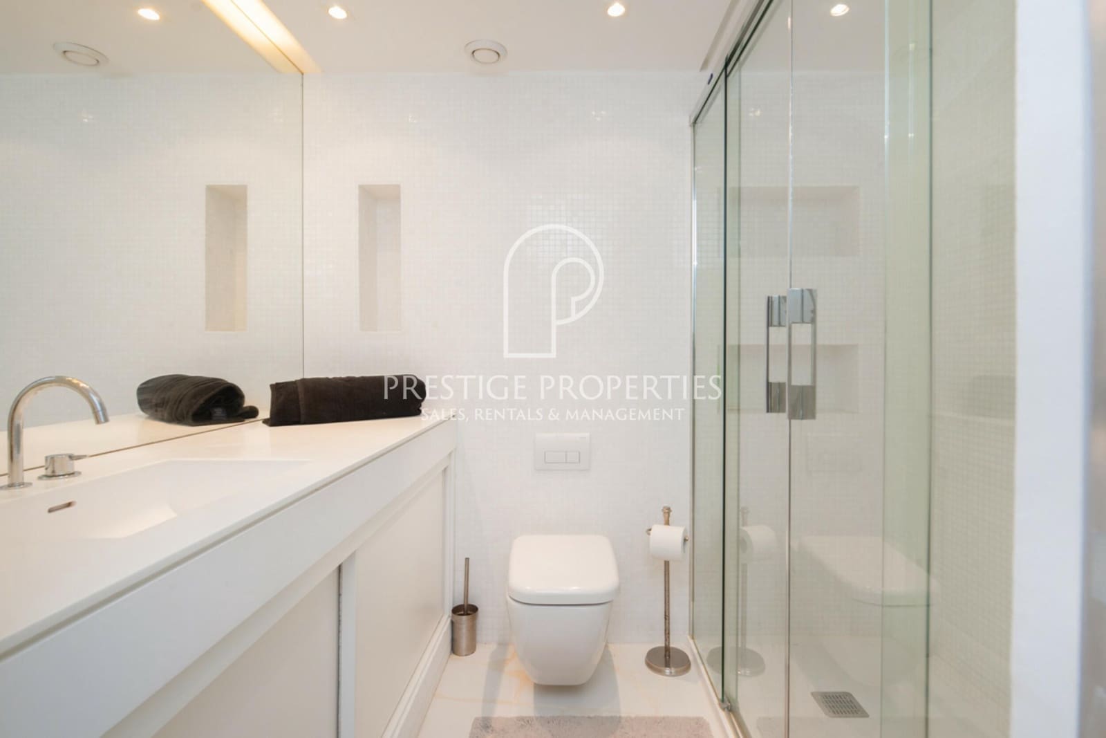 2 bedroom Apartment for sale in Ibiza / Eivissa town with pool garage - € 1,400,000 (Ref: 8655759)