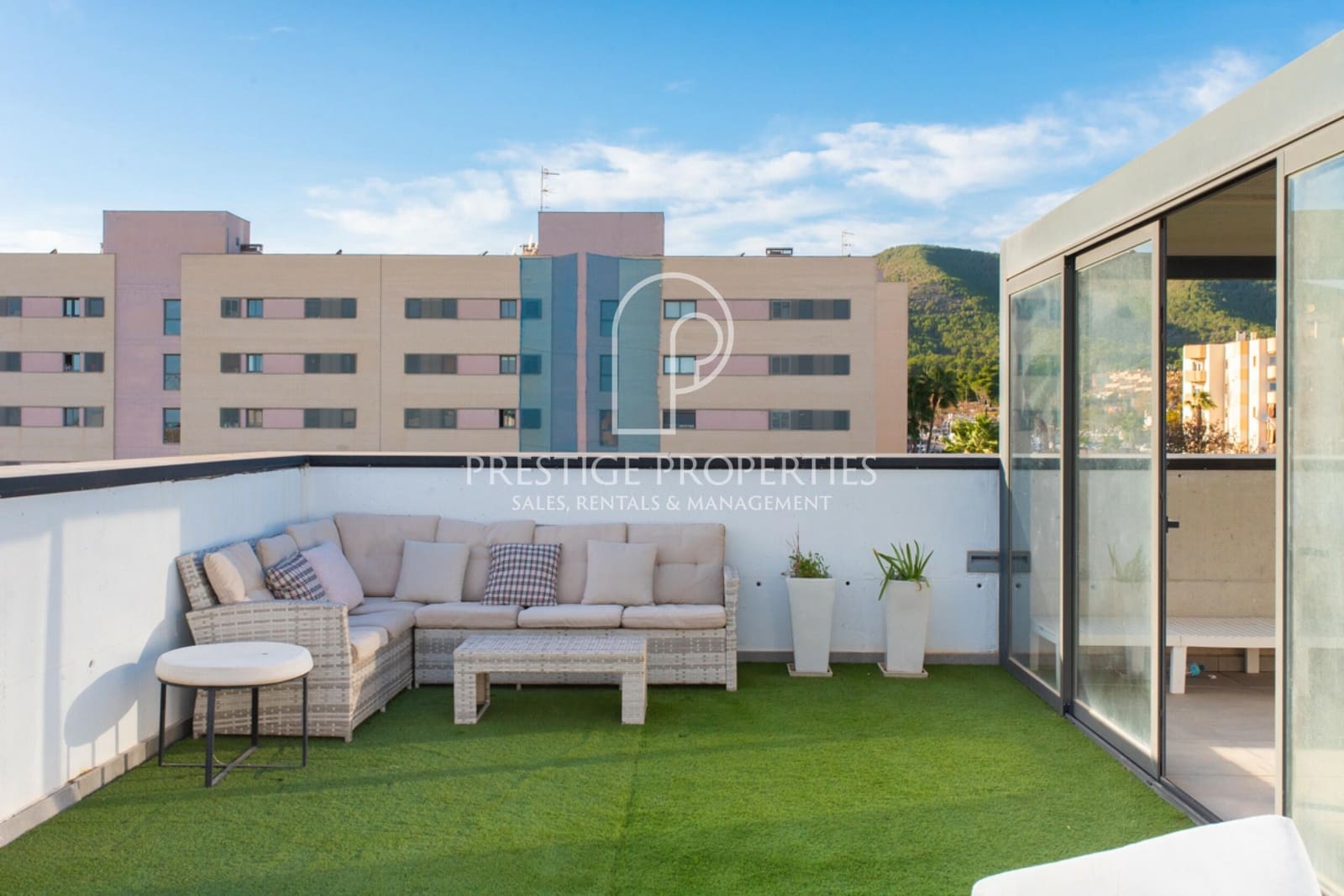 3 soveværelse Penthouse til salg i Ibiza by med swimmingpool - € 895.000 (Ref: 8666541)