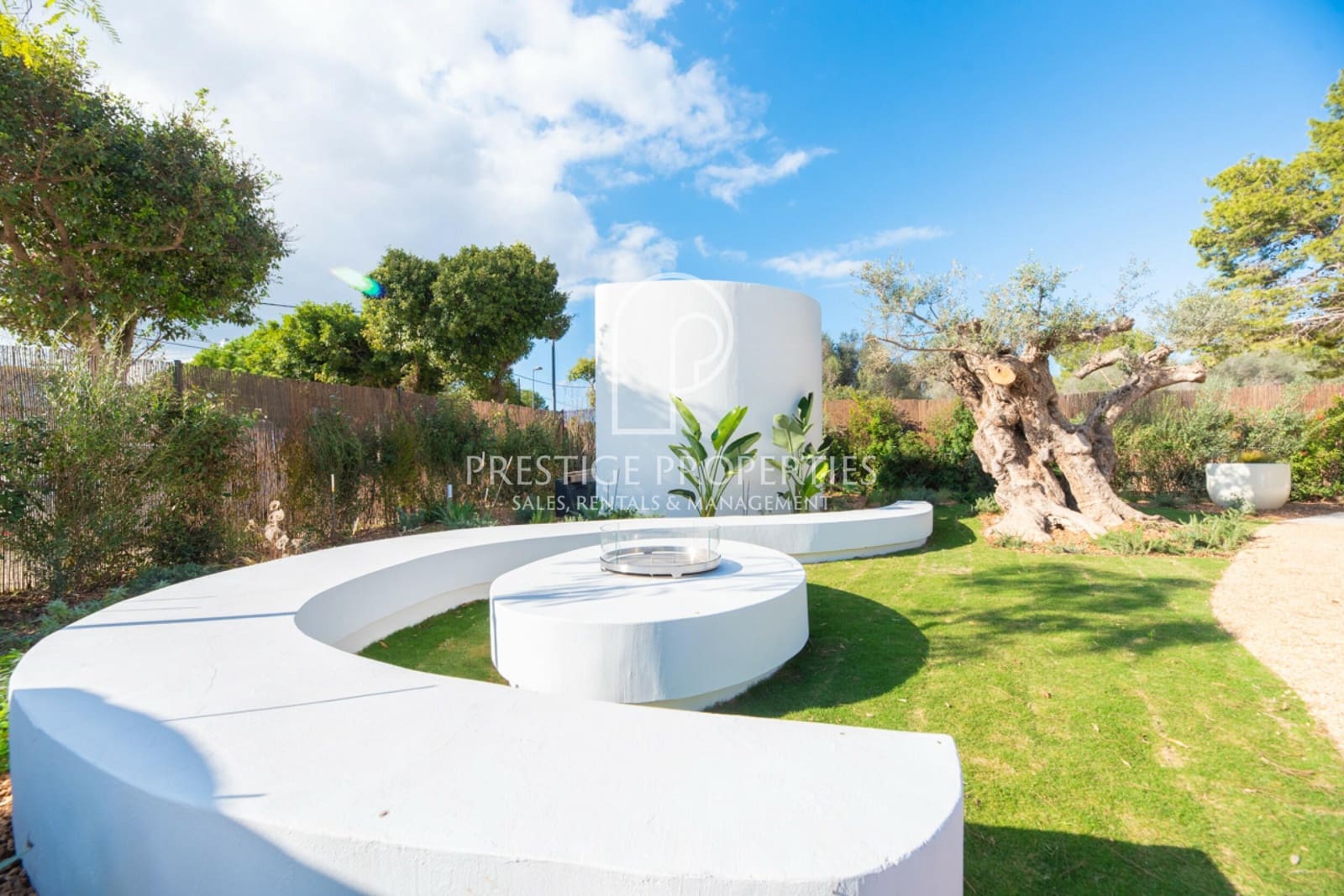 1 soveværelse Lejlighed til salg i Ibiza by med swimmingpool garage - € 990.000 (Ref: 8685667)