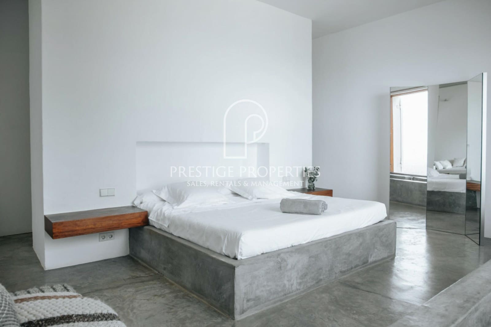 8 soverom Villa til salgs i Sant Joan de Labritja med svømmebasseng garasje - € 7 200 000 (Ref: 8800367)